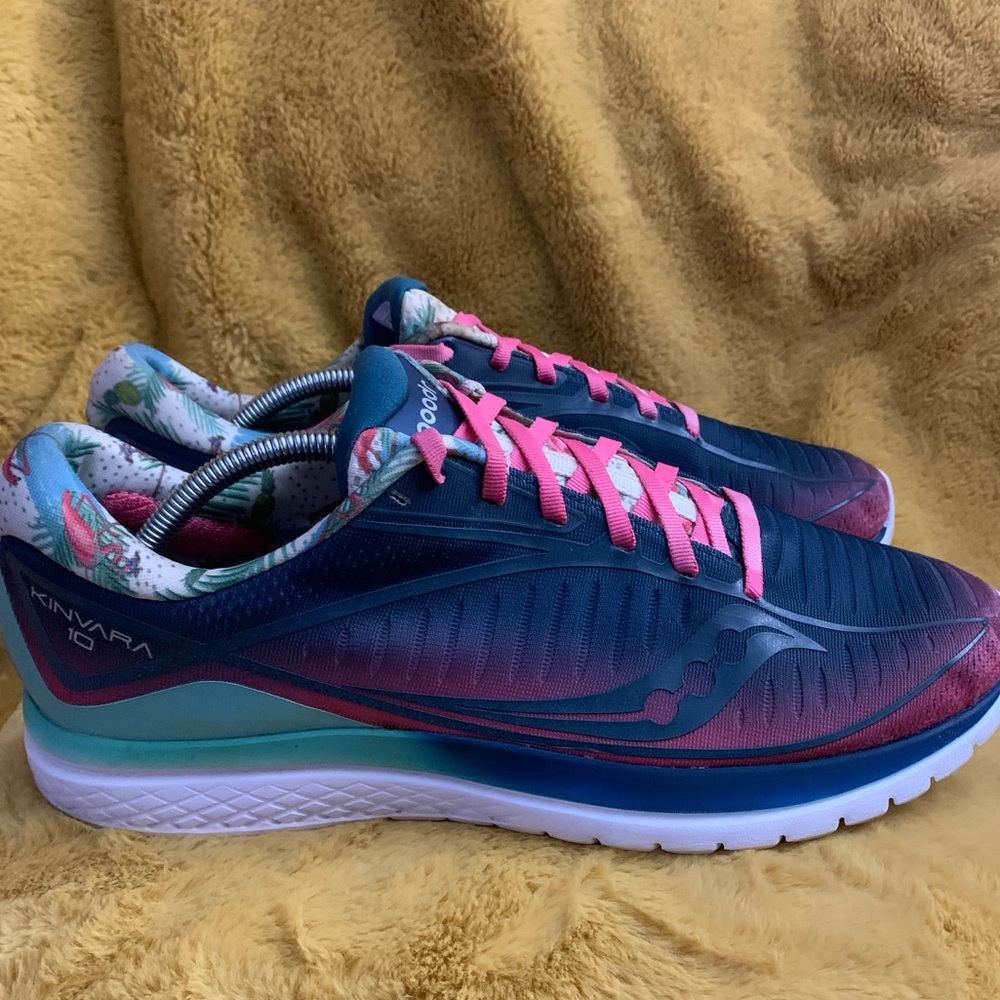 Saucony Goodr Kinvara 10 Flamingo Shoes Size 11.5 - Picture 2 of 11